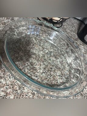 Pyrex Glass Pie Dish - Transparent Glass Baking Dish